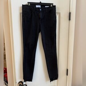 Frame Denim Women's Black Skinny Jeans frayed ankle